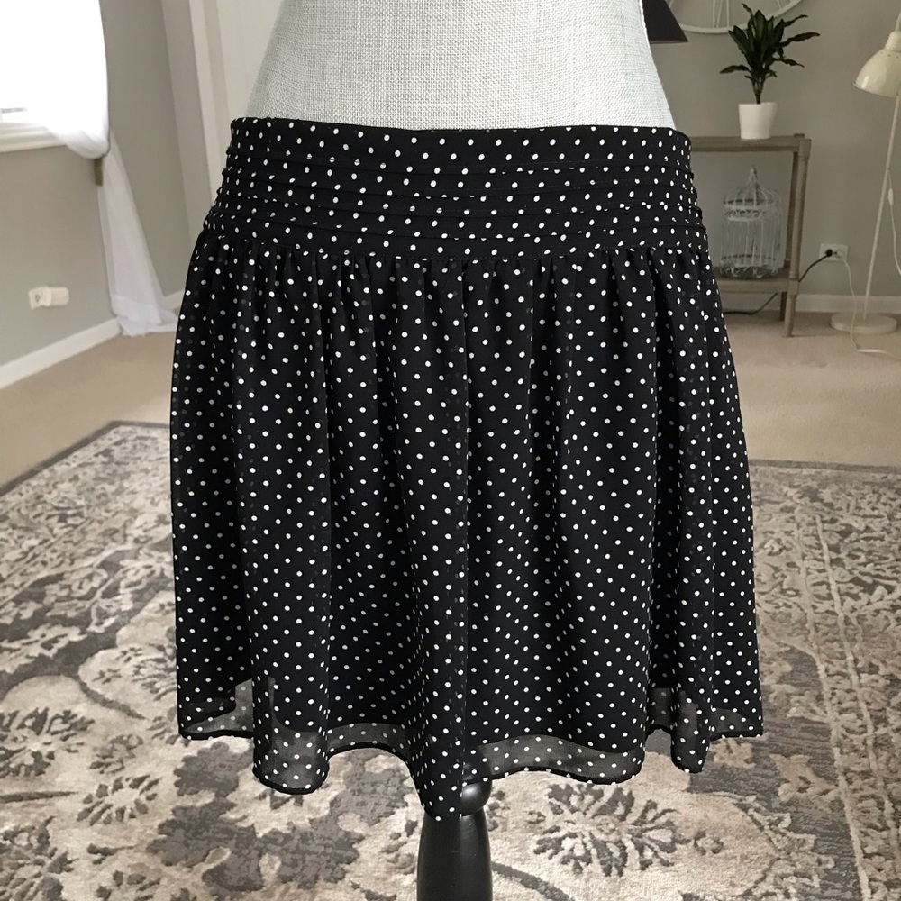 💕Olsenboye Polka dot Skirt